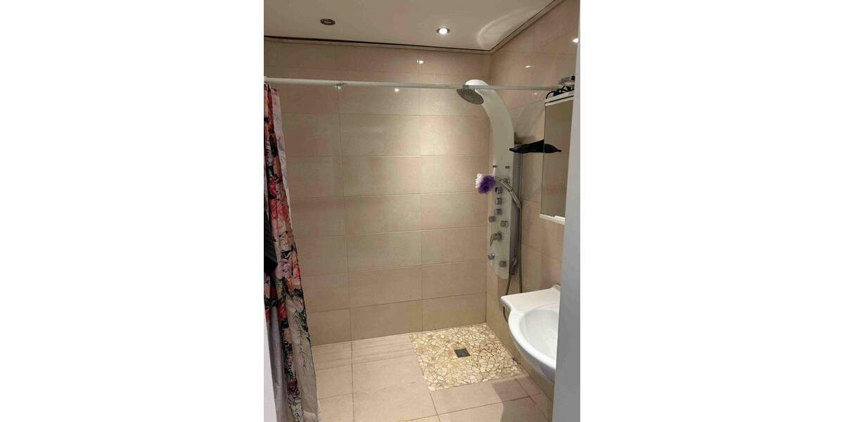 Etagenwohnung Röthenbach an der Pegnitz Röthenbach - 3 Zimmer, 65 m&sup2;, 205.000&euro; | Angebot:25771880