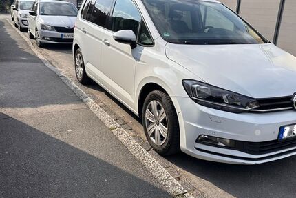 VW Touran 249.244 km 7.500 &euro; Fürth 90768