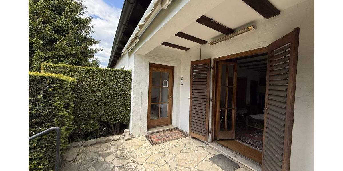 Einfamilienhaus Höchstadt a.d.Aisch Höchstadt - 7 Zimmer, 146 m&sup2;, 375.000&euro; | Angebot:25778818