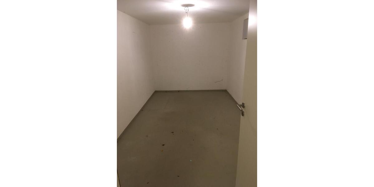Etagenwohnung Schwabach - 3 Zimmer, 81 m&sup2;, 945&euro; | Angebot:26030595