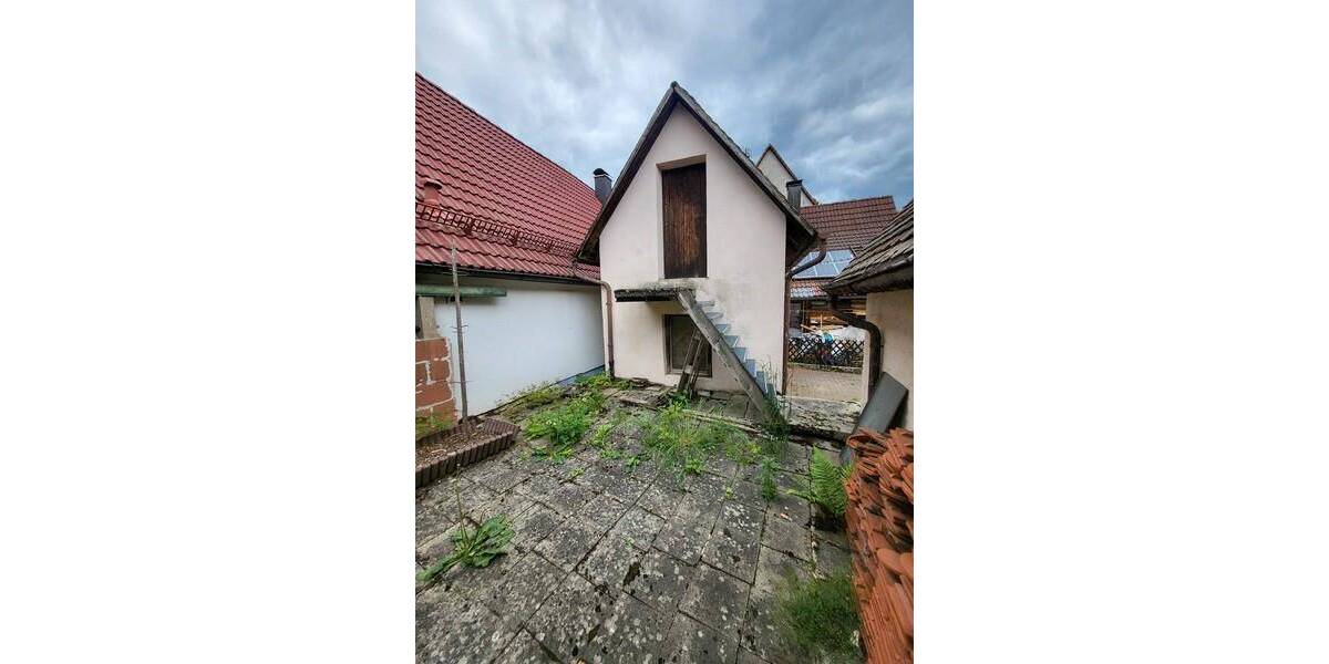 Mehrfamilienhaus, Wohnhaus Simmelsdorf Hüttenbach - 8 Zimmer, 107 m&sup2;, 208.000&euro; | Angebot:25699410