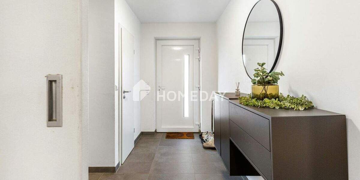 Reihenmittelhaus Erlangen Bruck - 7 Zimmer, 138 m&sup2;, 645.000&euro; | Angebot:25688306