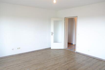 Wohnung Lauf an der Pegnitz - 2.5 Zimmer, 75 m&sup2;, 710&euro; | Angebot:25925042