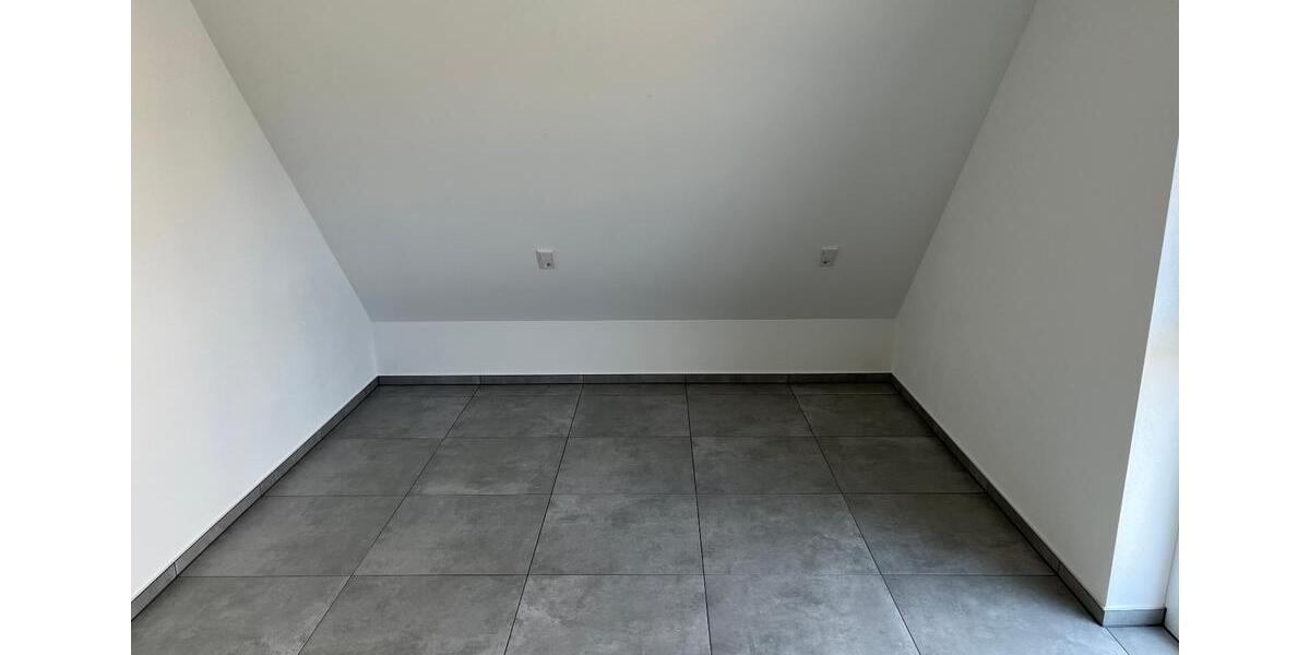 Doppelhaushälfte Markt Erlbach - 5 Zimmer, 121 m&sup2;, 1.690&euro; | Angebot:25652631