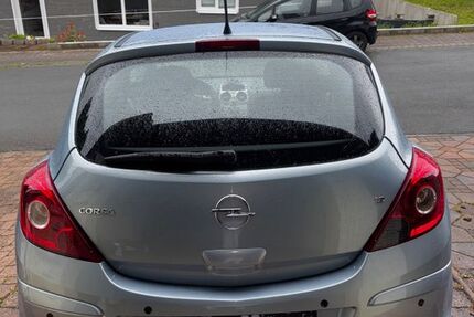 Opel Corsa 140.853 km 2.200 &euro; Igensdorf 91338