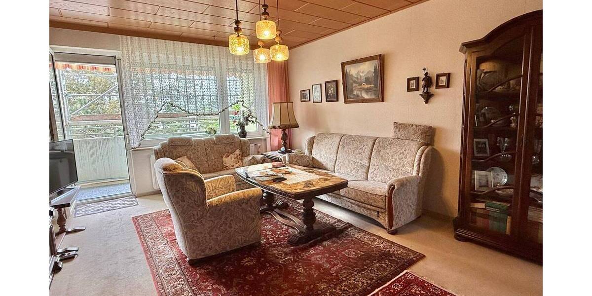 Etagenwohnung Fürth Nordstadt - 3 Zimmer, 74 m&sup2;, 210.000&euro; | Angebot:26841033