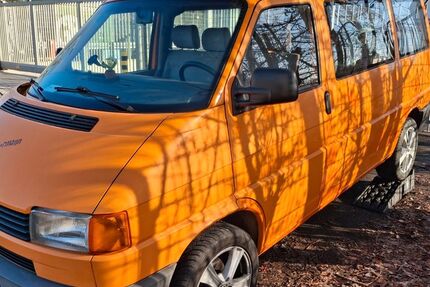 VW T4 Caravelle 187.300 km 7.999 &euro; Nürnberg 90408