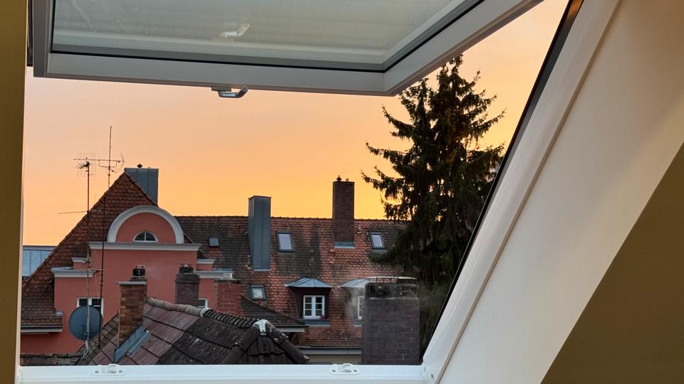 Dachgeschoßwohnung Erlangen Am Anger - 1 Zimmer, 27 m&sup2;, 900&euro; | Angebot:25170209