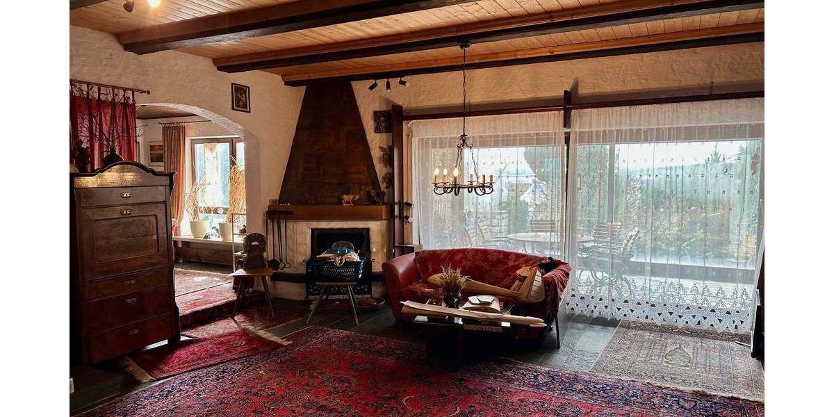 Einfamilienhaus Höchstadt - 6 Zimmer, 203 m&sup2;, 595.000&euro; | Angebot:25671206