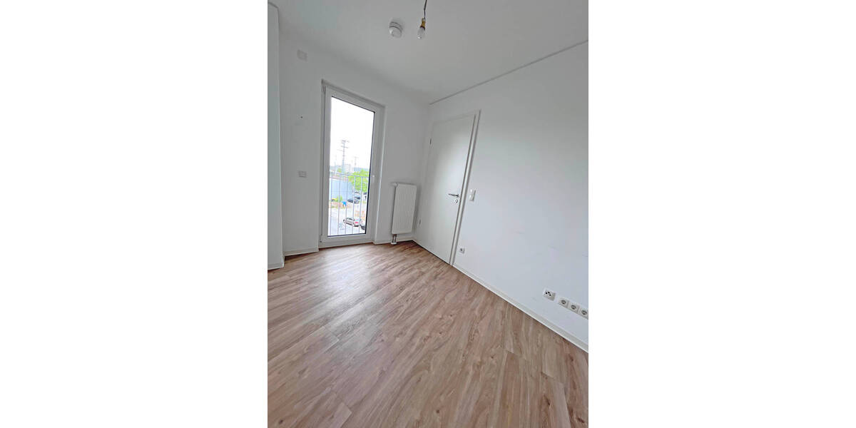 Etagenwohnung Nürnberg Steinbühl - 2 Zimmer, 71 m&sup2;, 940&euro; | Angebot:26583844