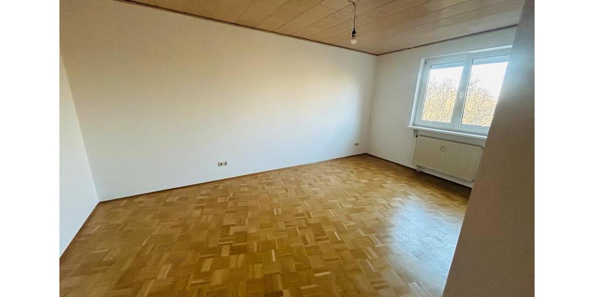 Etagenwohnung Nürnberg Gaismannshof - 3 Zimmer, 84 m&sup2;, 1.150&euro; | Angebot:25923238