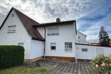 Haus Neustadt/Aisch Neustadt - 4 Zimmer, 109 m&sup2;, 285.000&euro; | Angebot:25690495