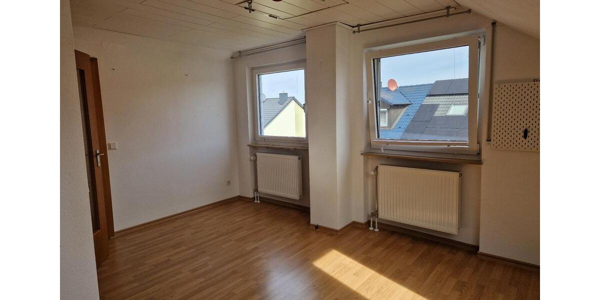 Reihenhaus Schwabach - 4 Zimmer, 100 m&sup2;, 439.000&euro; | Angebot:25995352