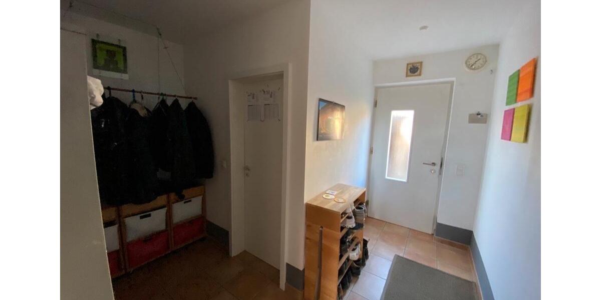 Doppelhaushälfte Erlangen Alterlangen - 7 Zimmer, 140 m&sup2;, 1.900&euro; | Angebot:25989334
