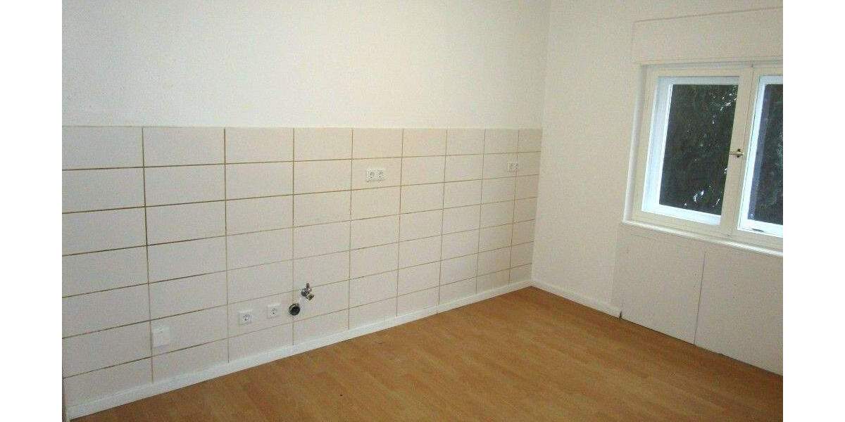 Mehrfamilienhaus, Wohnhaus Nürnberg Schweinau - 7 Zimmer, 173 m&sup2;, 695.000&euro; | Angebot:25704396