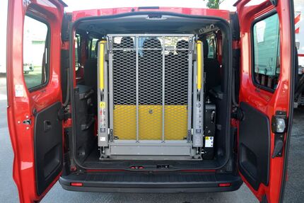 Opel Vivaro 101.859 km 16.980 &euro; Nürnberg 90408
