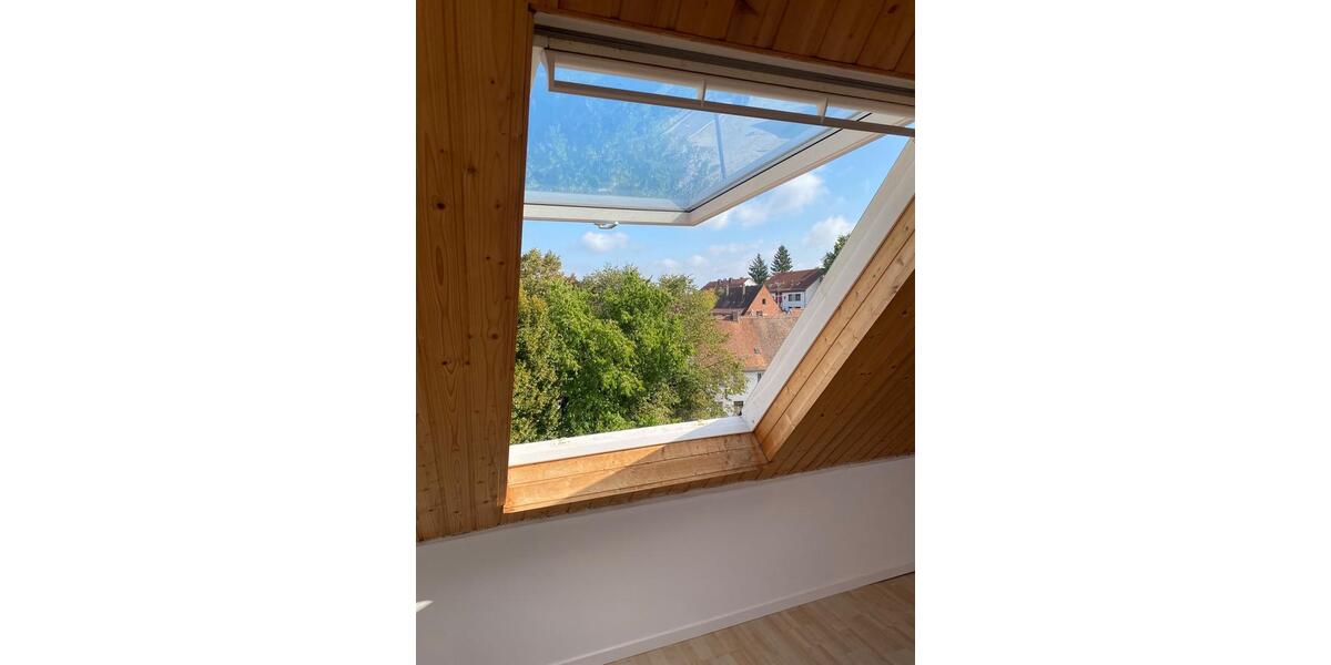 Dachgeschoßwohnung Fürth Atzenhof - 3 Zimmer, 79 m&sup2;, 1.021&euro; | Angebot:27604710