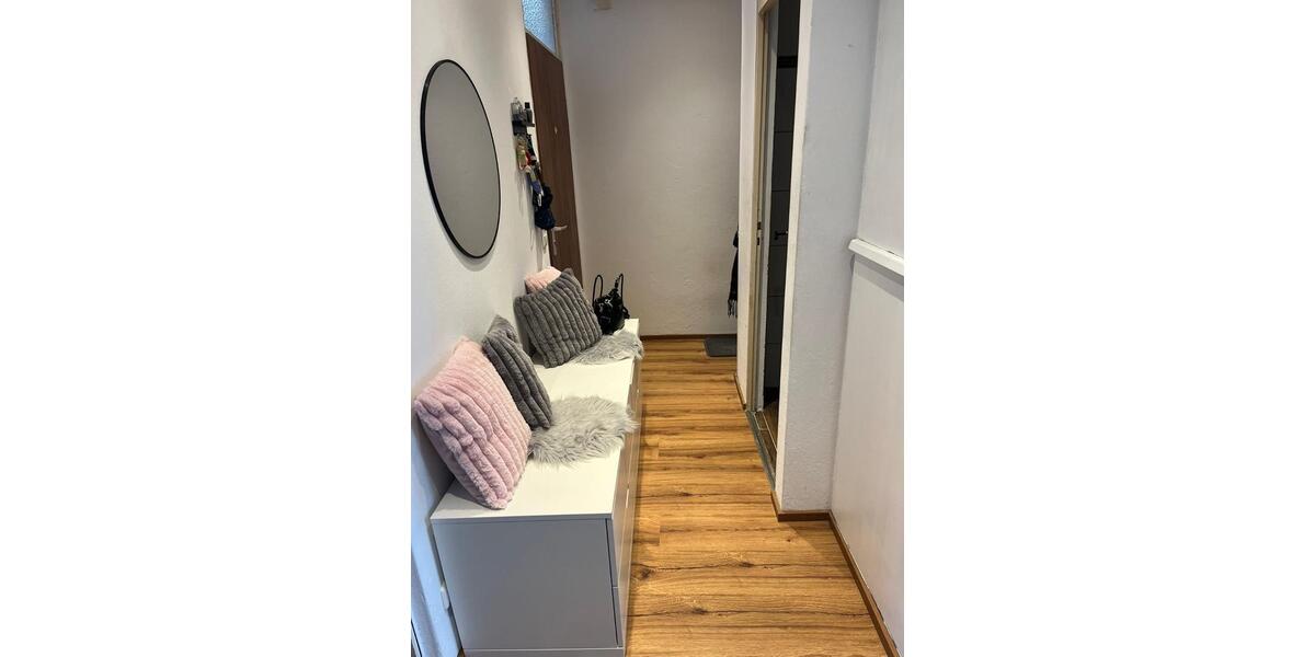 Etagenwohnung Nürnberg Langwasser - 3 Zimmer, 75 m&sup2;, 1.000&euro; | Angebot:25364446