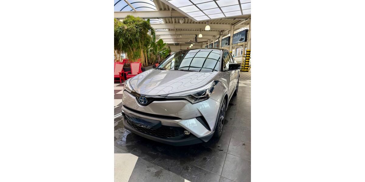 Toyota C-HR 112.000 km 17.000 &euro; Fürth 90763