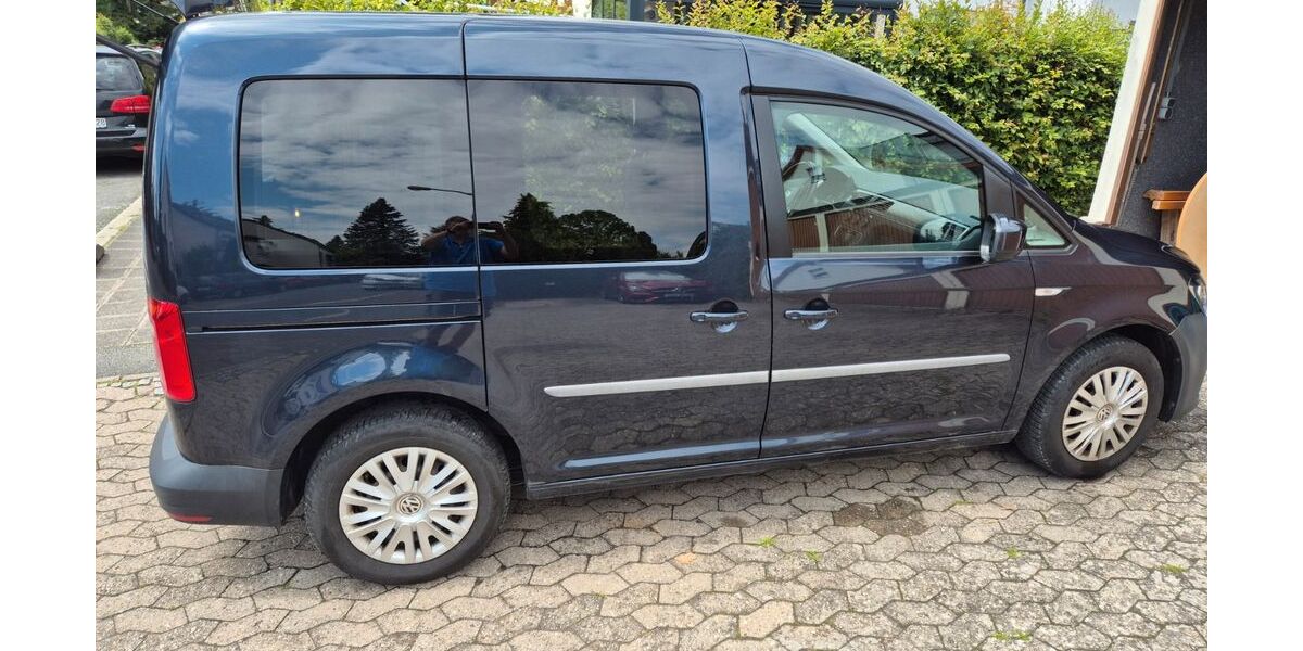 VW Caddy 146.000 km 11.111 &euro; Nürnberg 90419