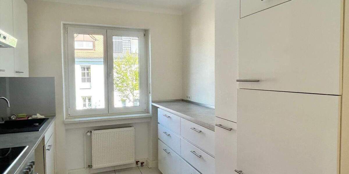Etagenwohnung Nürnberg Laufamholz - 3 Zimmer, 91 m&sup2;, 1.100&euro; | Angebot:26595192