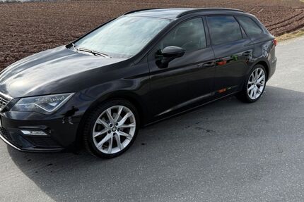 Seat Leon 88.500 km 17.900 &euro; Cadolzburg 90556