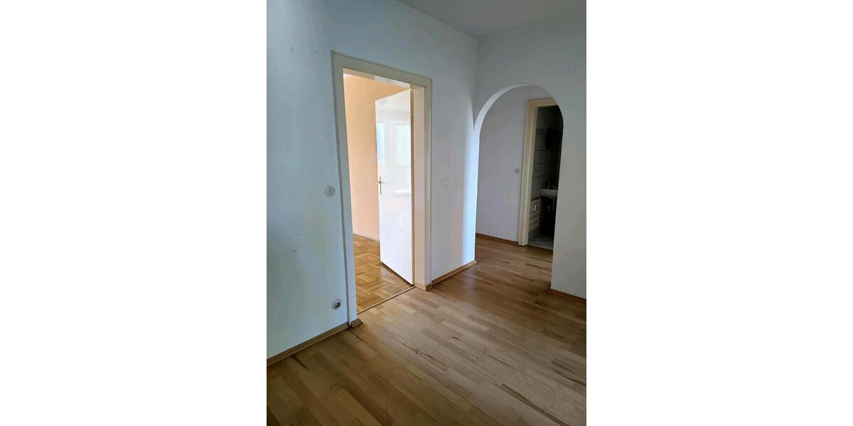 Etagenwohnung Erlangen Am Anger - 3 Zimmer, 81 m&sup2;, 340.000&euro; | Angebot:26415835