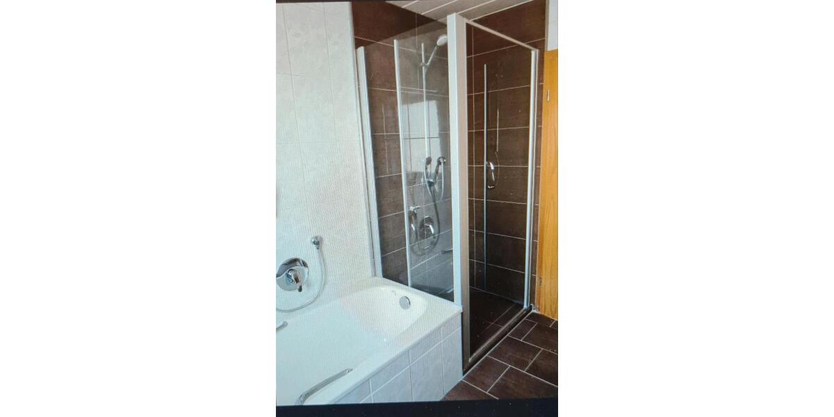 Etagenwohnung Herzogenaurach - 3 Zimmer, 105 m&sup2;, 1.100&euro; | Angebot:26630179
