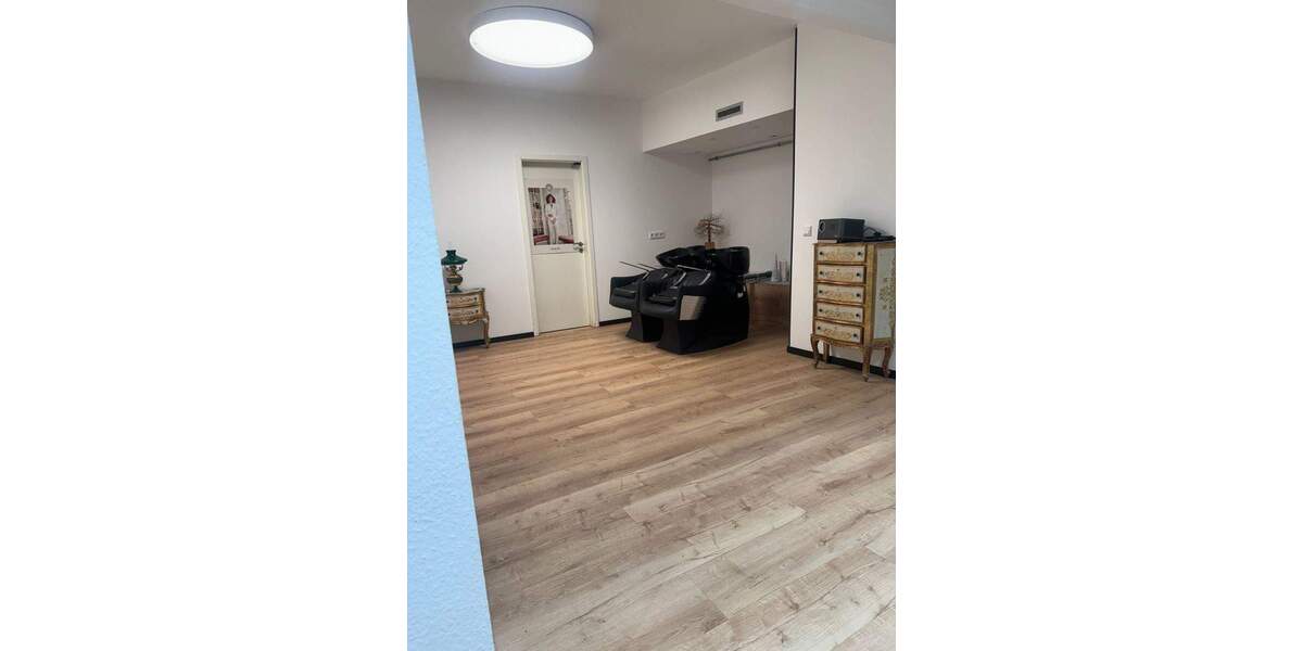 Gewerbeobjekt Nürnberg Sebald - 5 Zimmer, 2.700&euro; | Angebot:25671582