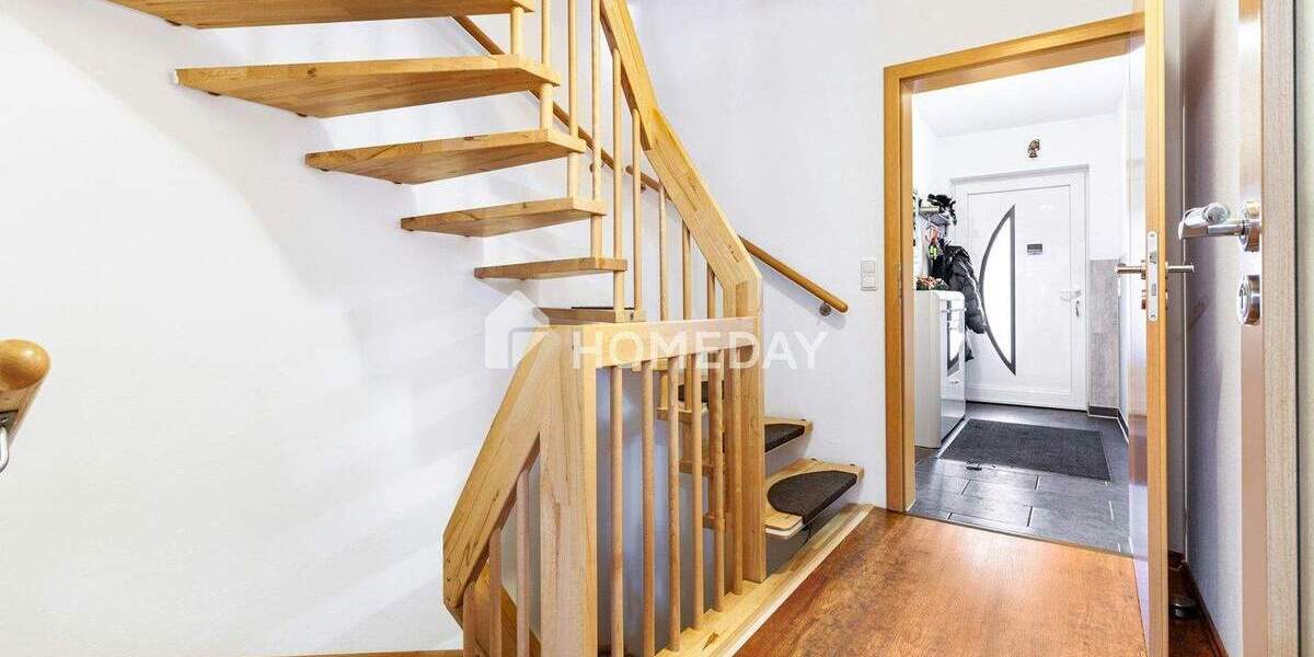 Doppelhaushälfte Erlangen Büchenbach - 8 Zimmer, 111 m&sup2;, 735.000&euro; | Angebot:25737636