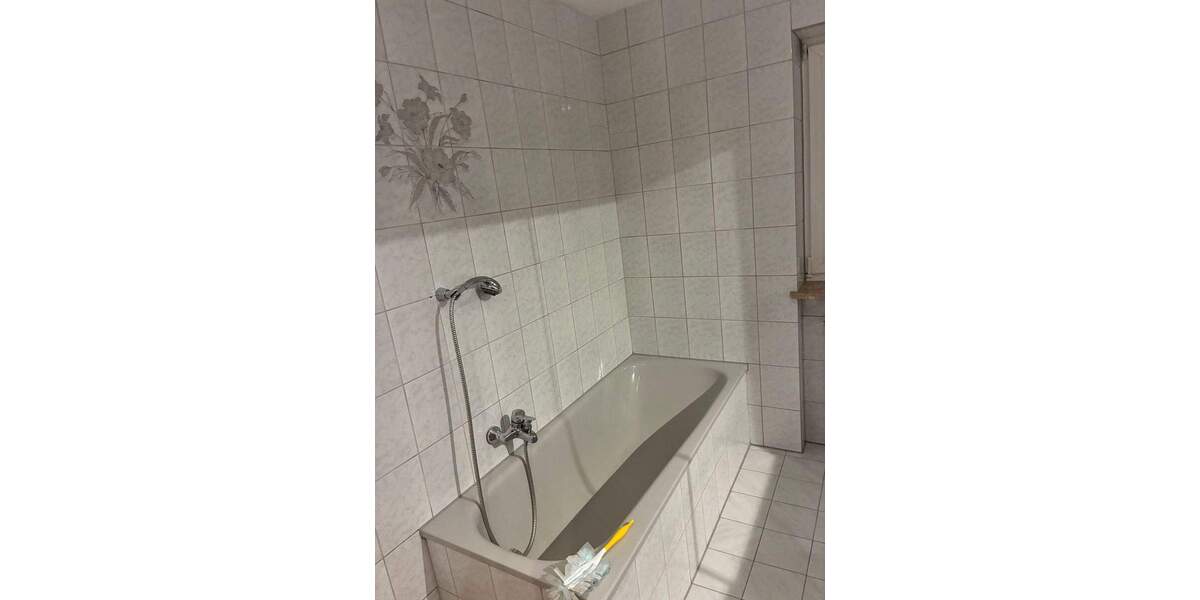 Zimmer Nürnberg Thon - 3 Zimmer, 83 m&sup2;, 950&euro; | Angebot:25876836