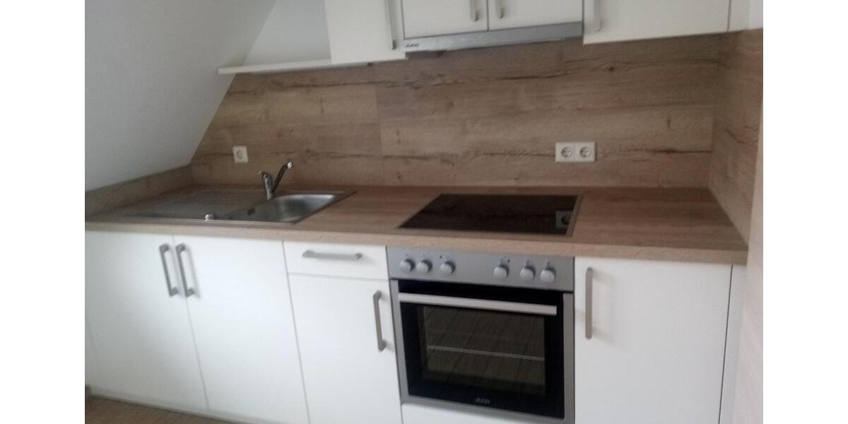Dachgeschoßwohnung Roth - 3 Zimmer, 60 m&sup2;, 650&euro; | Angebot:26506527