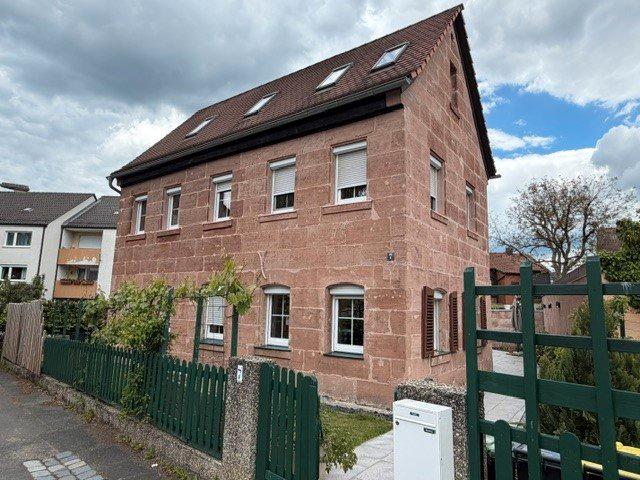 Einfamilienhaus Nürnberg Erlenstegen - 5 Zimmer, 135 m&sup2;, 1.600&euro; | Angebot:26645629