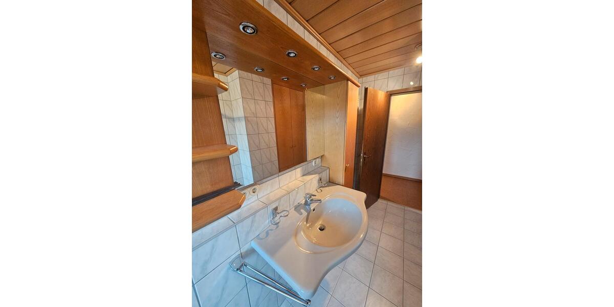 Einfamilienhaus Abenberg - 6 Zimmer, 160 m&sup2;, 2.060&euro; | Angebot:26614468