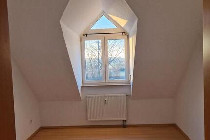 Wohnung Erlangen Bruck - 3.5 Zimmer, 120 m&sup2;, 1.450&euro; | Angebot:25107077