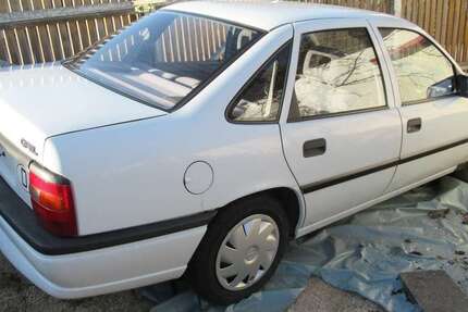 Opel Vectra 158.000 km 3.300 &euro; Pyrbaum 90602