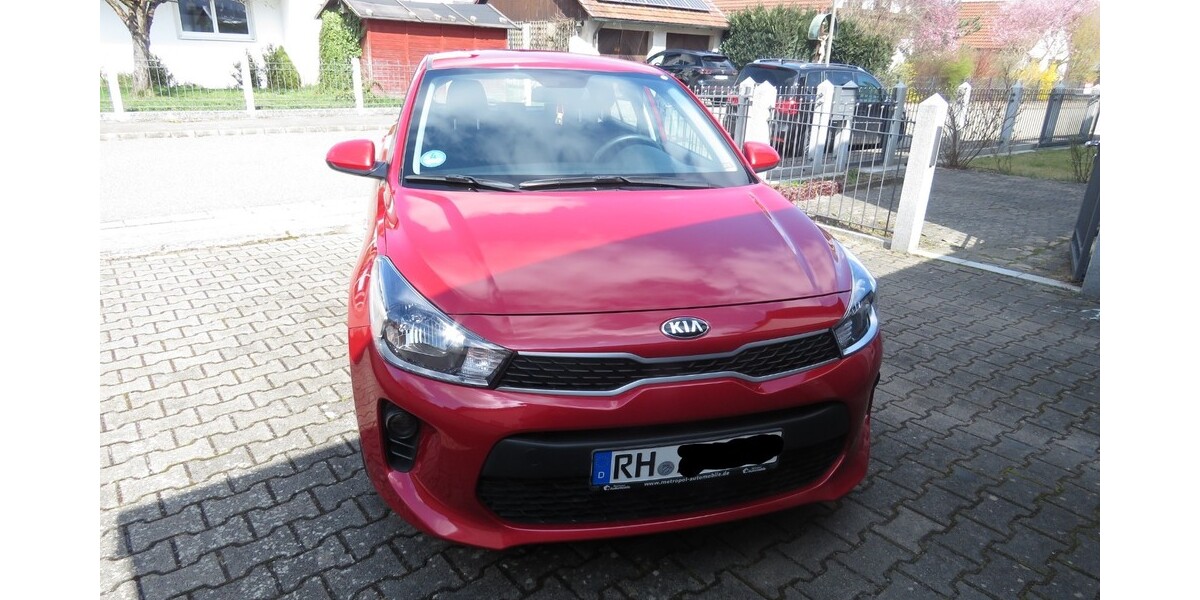 Kia Rio 86.100 km 8.000 &euro; Abenberg 91183