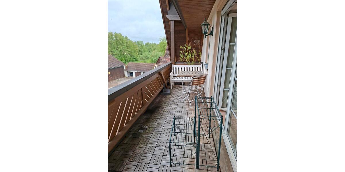Dachgeschoßwohnung Diespeck - 5 Zimmer, 115 m&sup2;, 920&euro; | Angebot:26546176