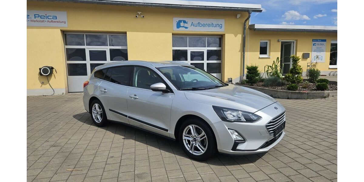 Ford Focus 64.000 km 11.990 &euro; Büchenbach 91186