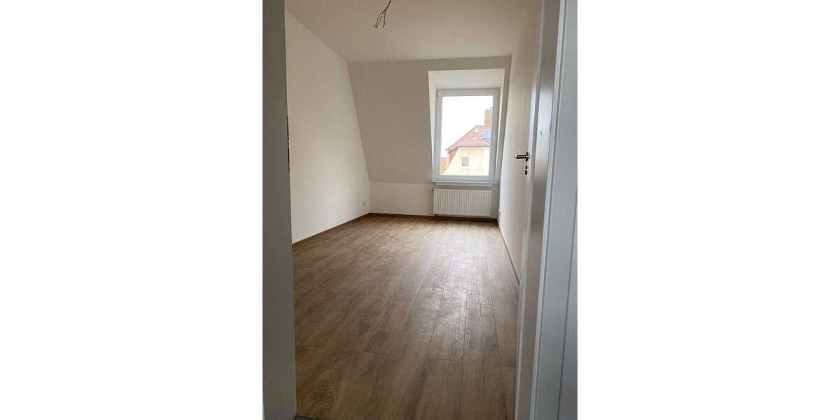 Etagenwohnung Nürnberg Hummelstein - 3 Zimmer, 80 m&sup2;, 840&euro; | Angebot:25680091