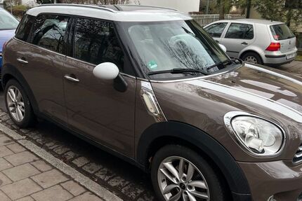 Mini Cooper Countryman 122.000 km 6.700 &euro; Erlangen 91056