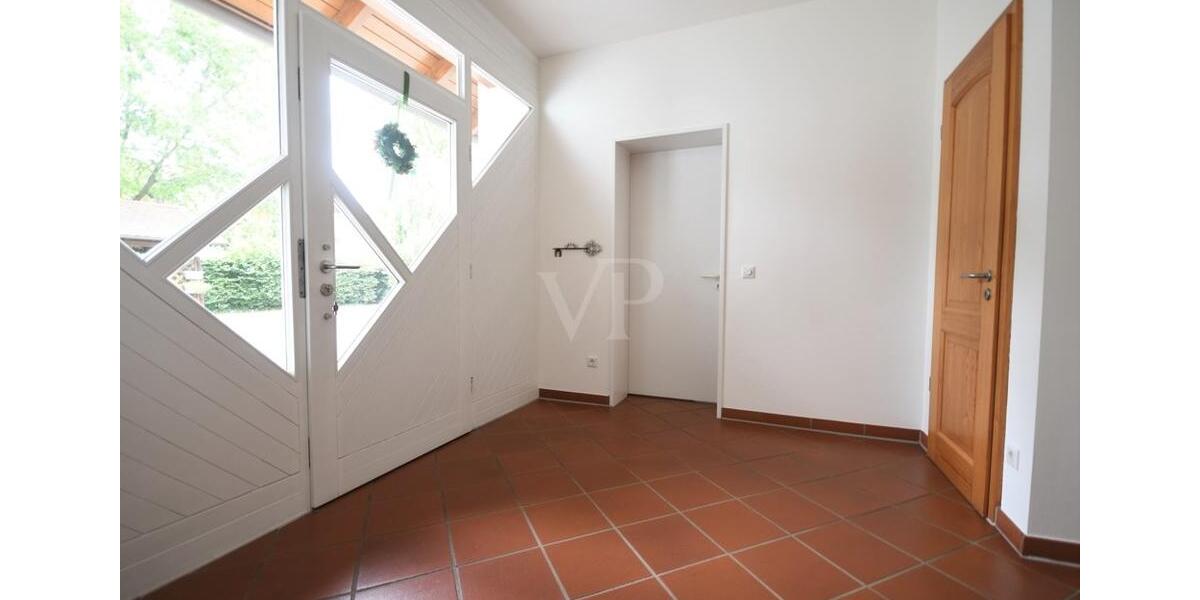 Villa Fürth Atzenhof - 9 Zimmer, 315 m&sup2;, 3.500&euro; | Angebot:24757698