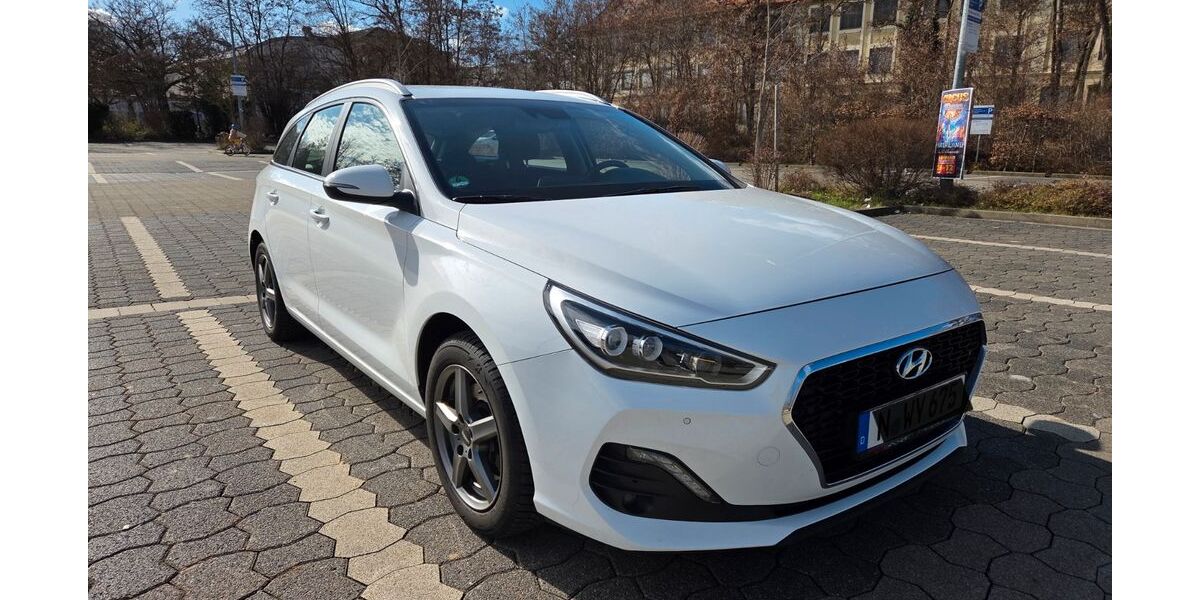 Hyundai i30 47.000 km 14.900 &euro; Herzogenaurach 91074