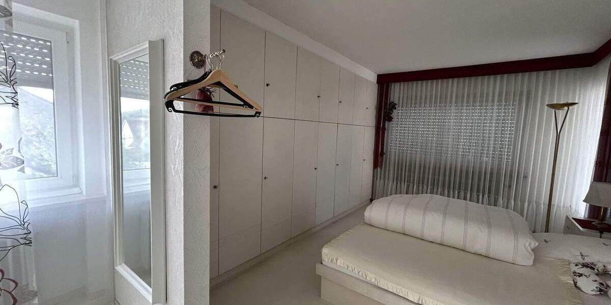 Doppelhaushälfte Heroldsberg - 5 Zimmer, 152 m&sup2;, 569.000&euro; | Angebot:25677864