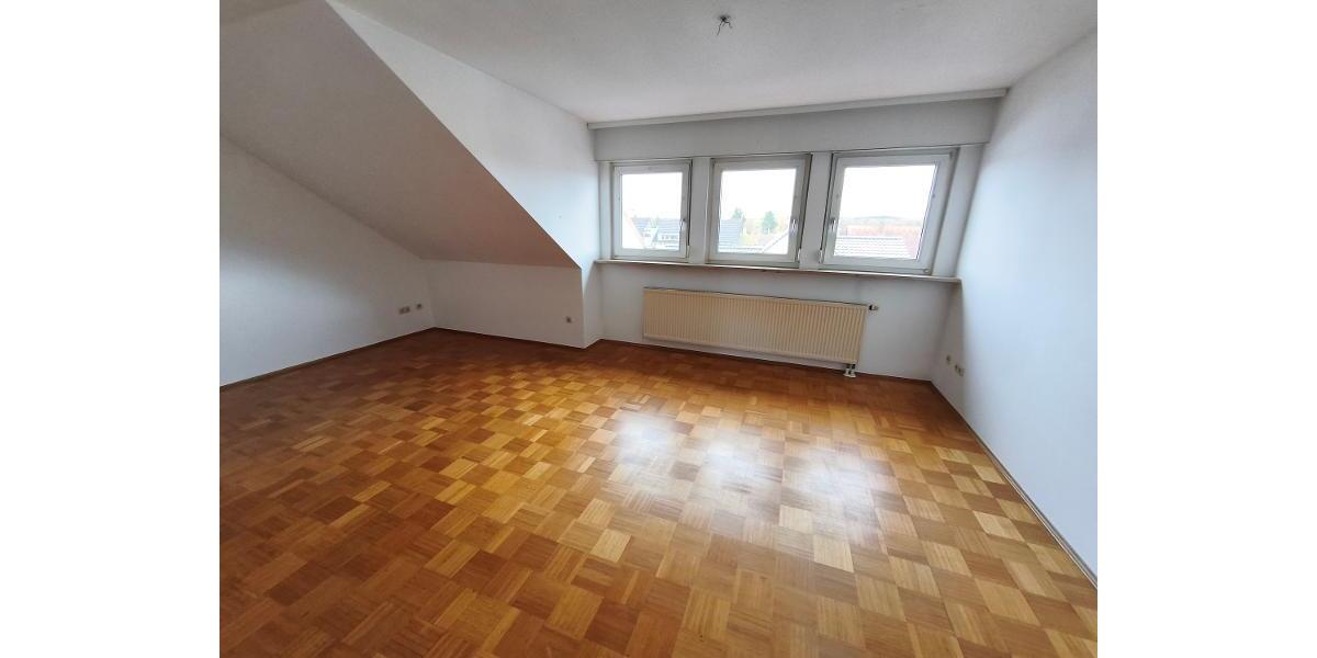 3 Zi. Wohnung (Nr. 6) im DG (2. OG) mit Balkon und Garage - Etagenwohnung Erlangen OT Dechsendorf | Angebot:24315669