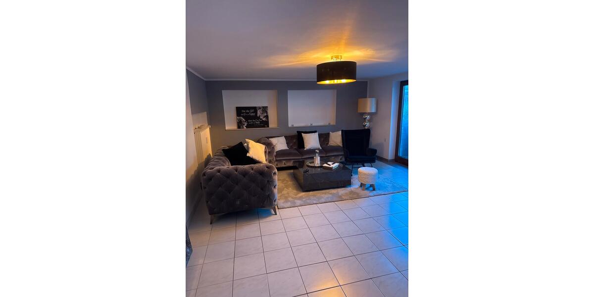 Etagenwohnung Nürnberg Erlenstegen - 1 Zimmer, 70 m&sup2;, 700&euro; | Angebot:24120670