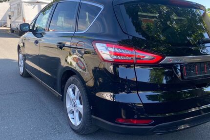Ford S-Max 183.000 km 9.900 &euro; Nürnberg 90431