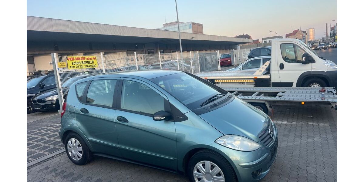 Mercedes-Benz A 150 148.765 km 1.750 &euro; Nürnberg 90439