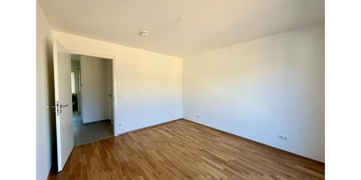 Etagenwohnung Erlangen Am Anger - 3 Zimmer, 91 m&sup2;, 1.670&euro; | Angebot:24981802
