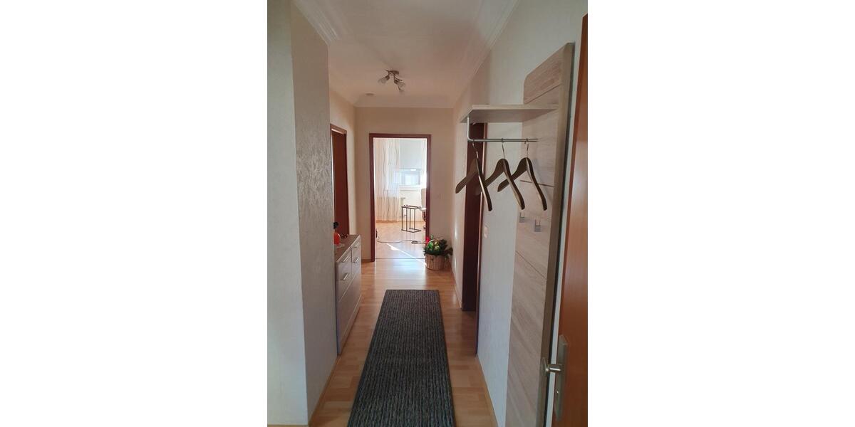 Etagenwohnung Herzogenaurach - 3 Zimmer, 86 m&sup2;, 1.000&euro; | Angebot:25301837